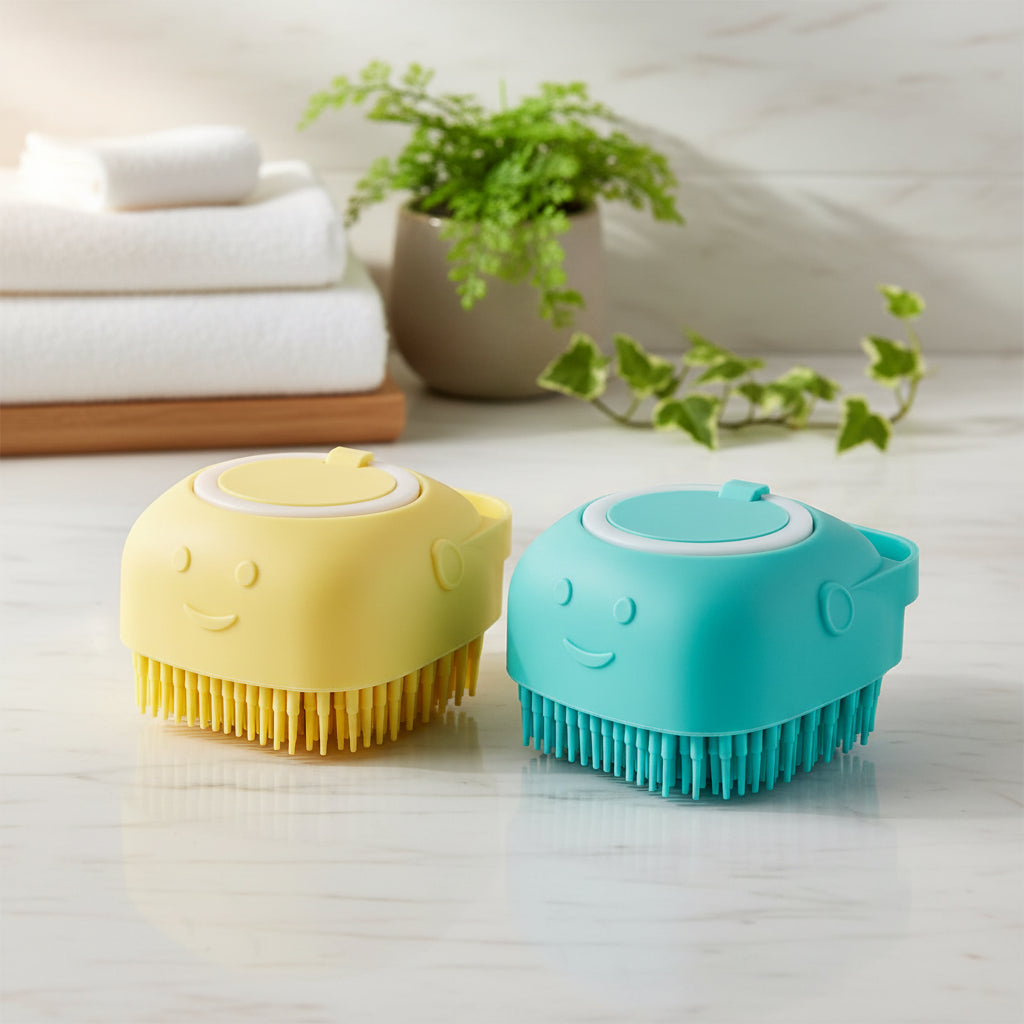Brosse de bain et massage pour chien et chat avec distributeur de shampoing